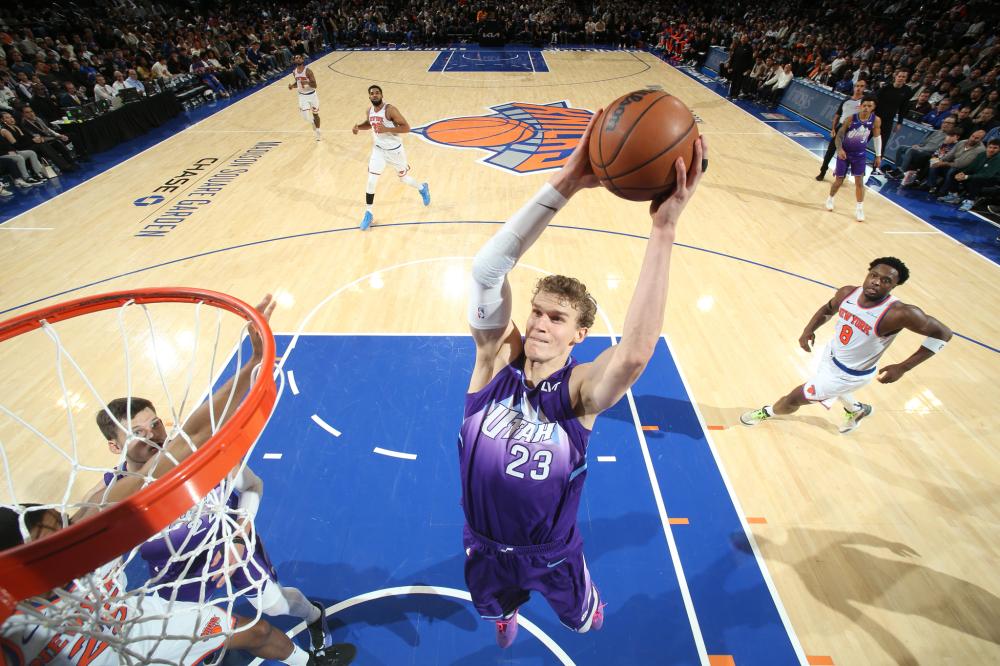 跑动距离超 跑动距离超