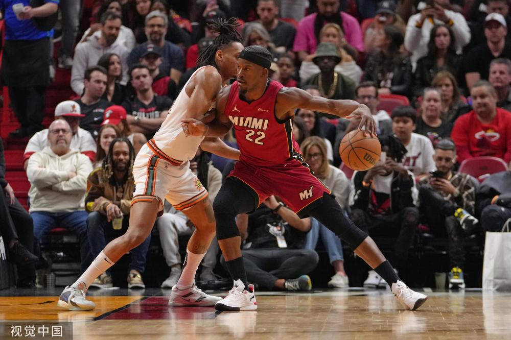 违规行为触 违规行为触