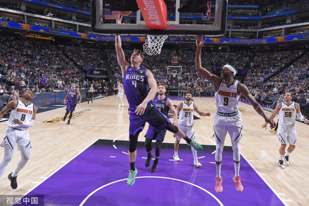 赛场上的独 赛场上的独