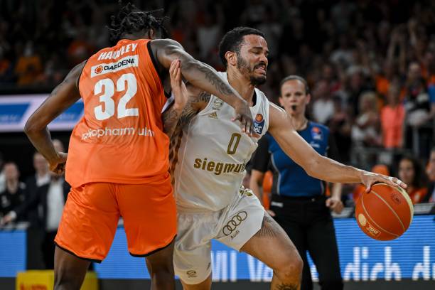 而是贯穿赛 而是贯穿赛